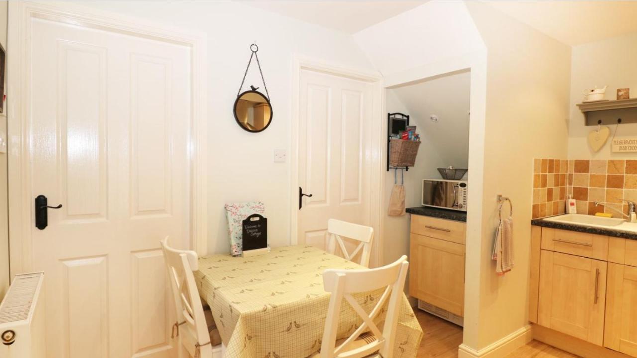 Unicorn Cottage Bakewell Exterior photo
